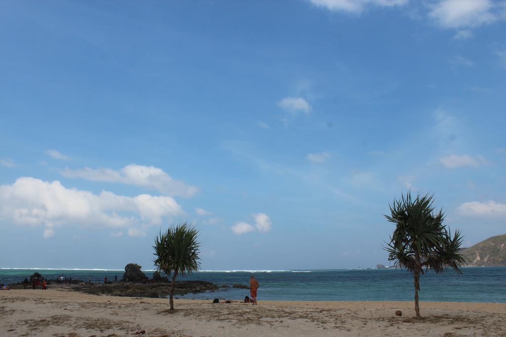 Tastura Beach Hotel Kuta  Экстерьер фото