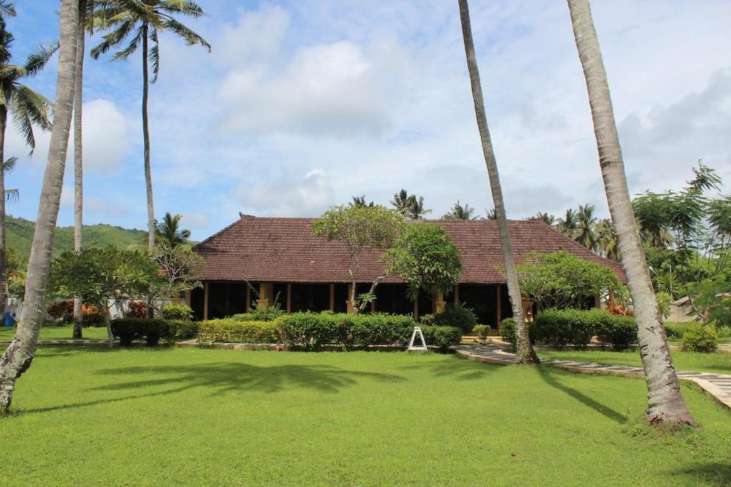 Tastura Beach Hotel Kuta  Экстерьер фото